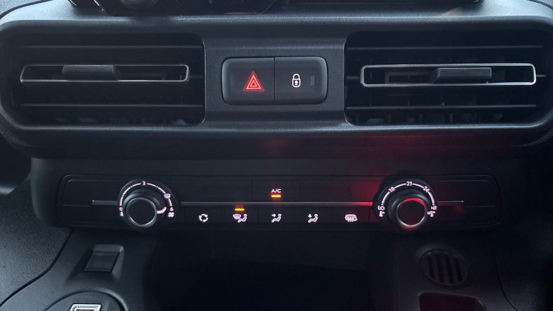 Toyota Proace City L2 Electric Icon Van 50kWh Auto